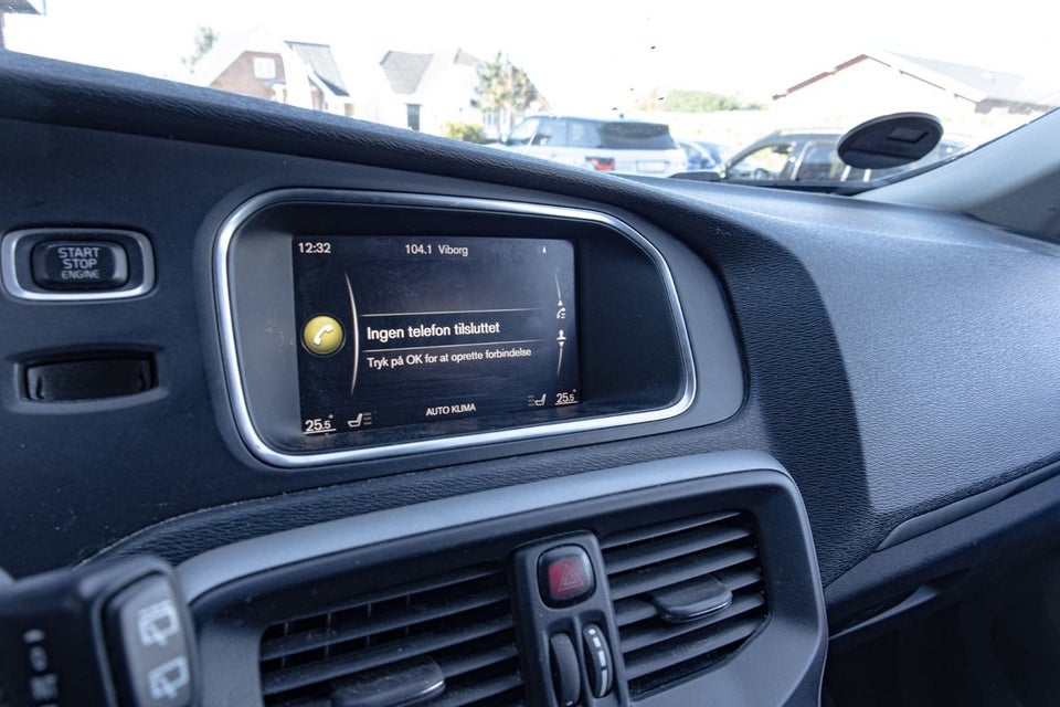 Volvo V40 2,0 D2 120 Kinetic 5d