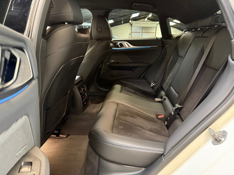 BMW i4 eDrive40 Fully Charged M-Sport 5d