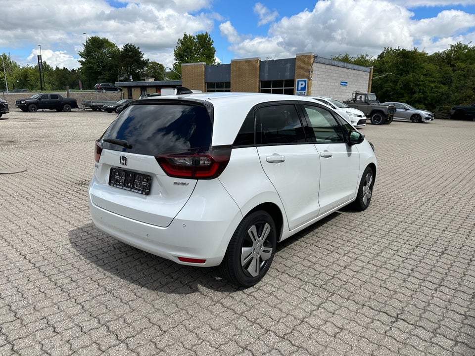 Honda Jazz 1,5 i-MMD Executive eCVT 5d