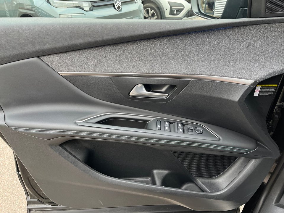 Peugeot 3008 1,6 Hybrid Allure Pack EAT8 5d