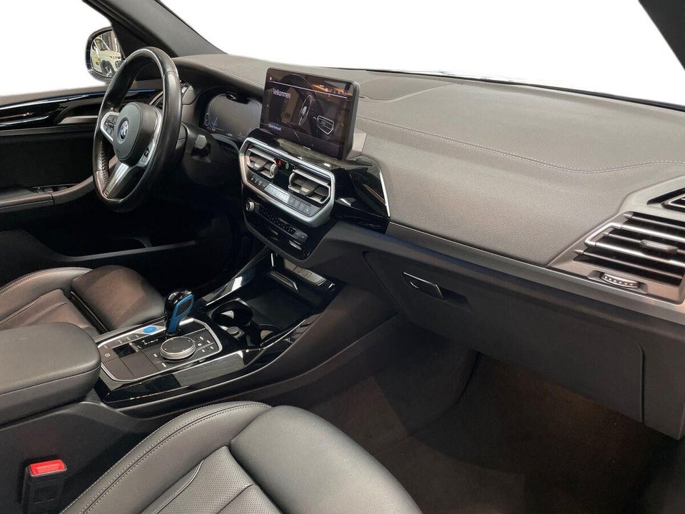 BMW iX3 Charged M-Sport 5d