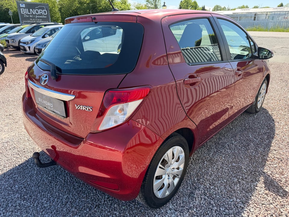 Toyota Yaris 1,3 VVT-i T2 Touch 5d