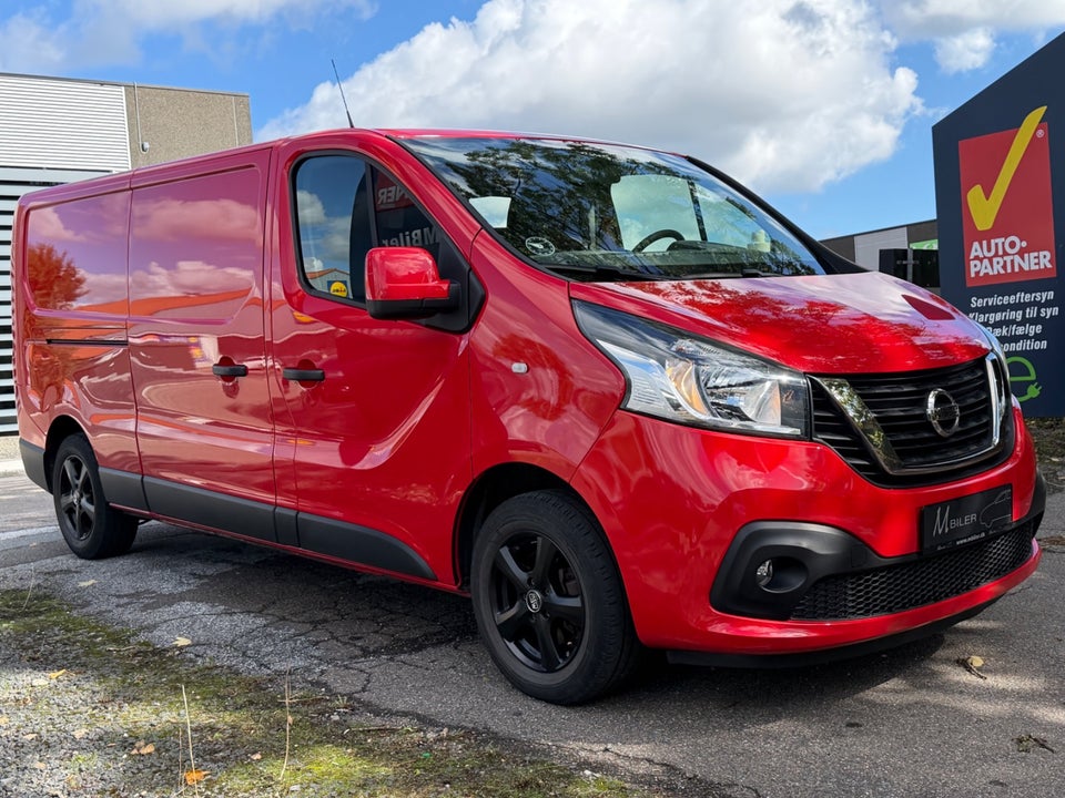 Nissan NV300 1,6 dCi 125 L2H1 Working Star