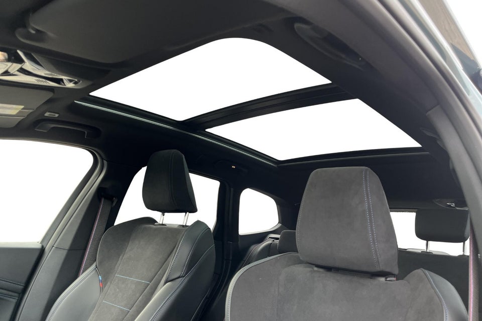 BMW iX1 eDrive20 M-Sport Pro 5d