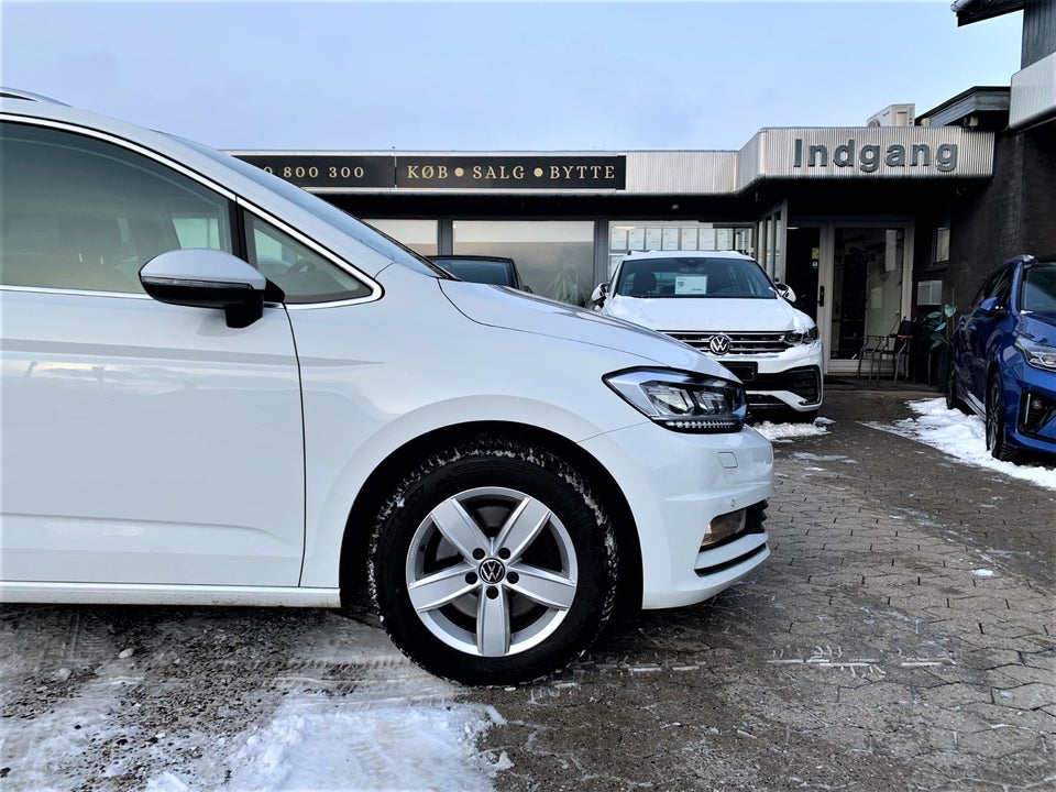 VW Touran 1,5 TSi 150 Highline DSG 7prs 5d