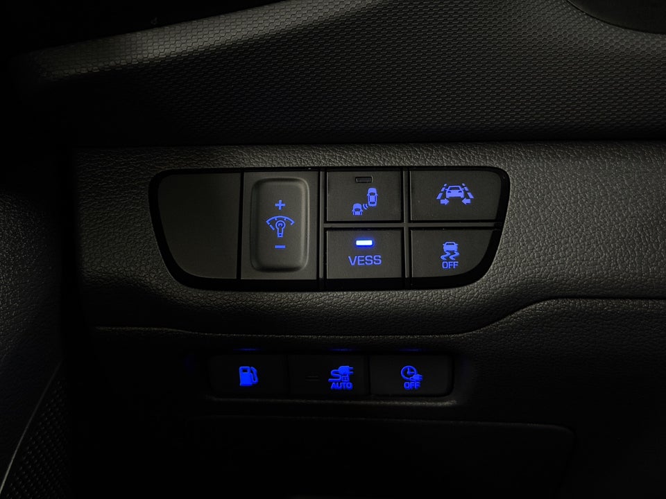 Hyundai Ioniq 1,6 PHEV Premium DCT 5d