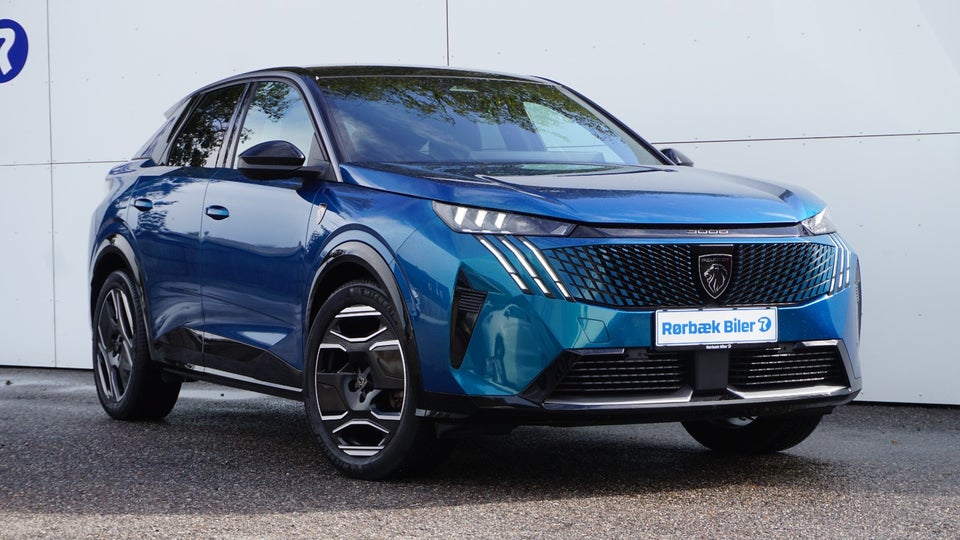 Peugeot e-3008 77 GT Pack 5d