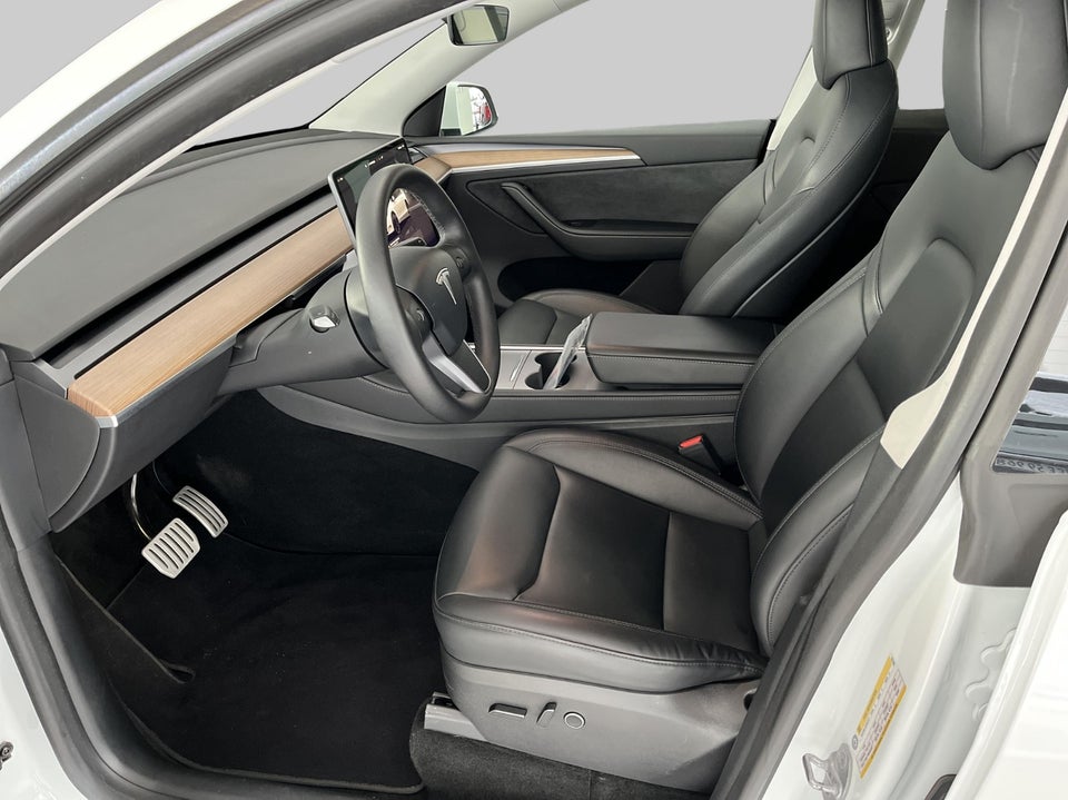 Tesla Model Y Performance AWD 5d