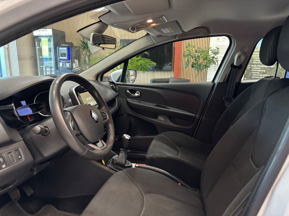Renault Clio IV 0,9 TCe 90 Zen Sport Tourer 5d