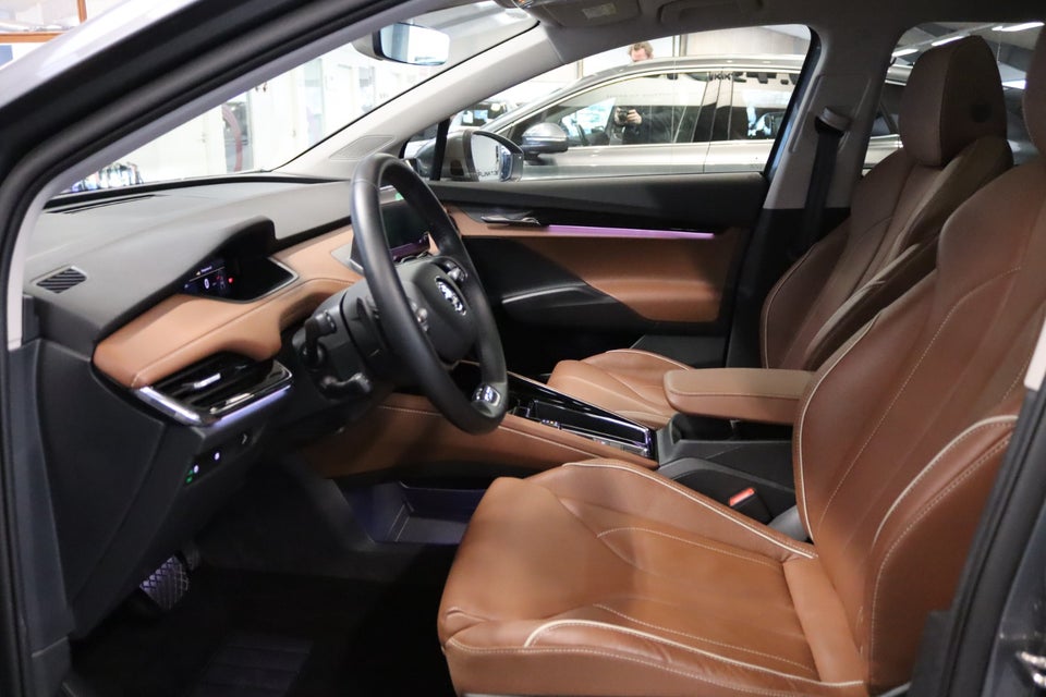 Skoda Enyaq 85 iV Suite 5d