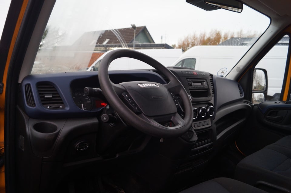 Iveco Daily 2,3 35C16 4100mm Lad 2d