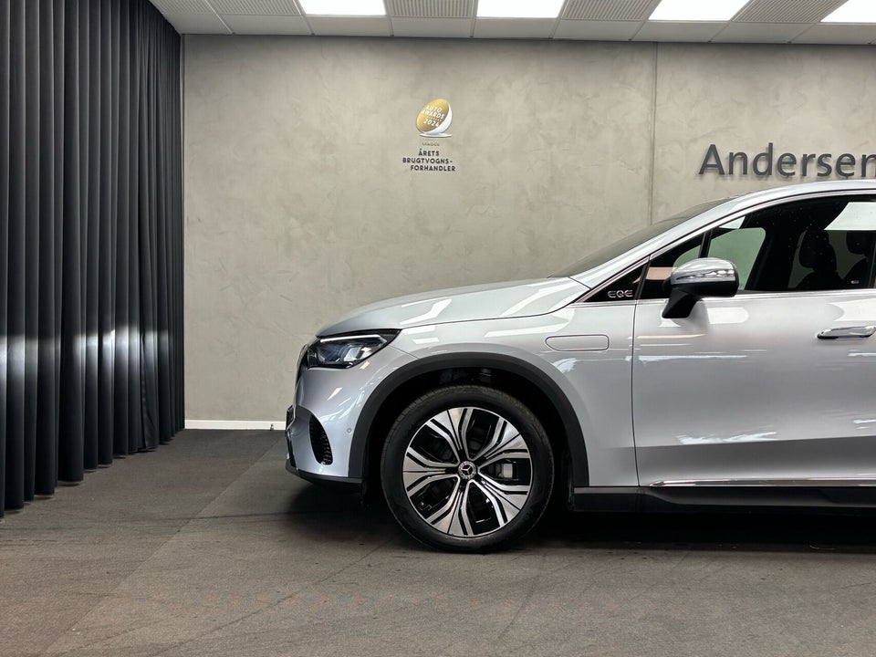 Mercedes EQE300 SUV 5d