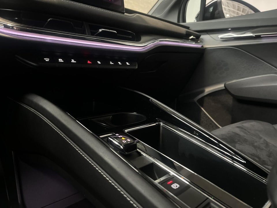 Skoda Enyaq 60 iV Sportline 5d