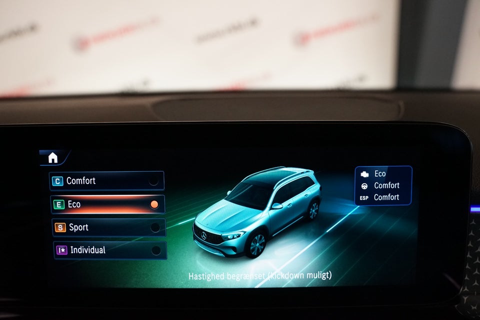 Mercedes EQB250+ Progressive 5d