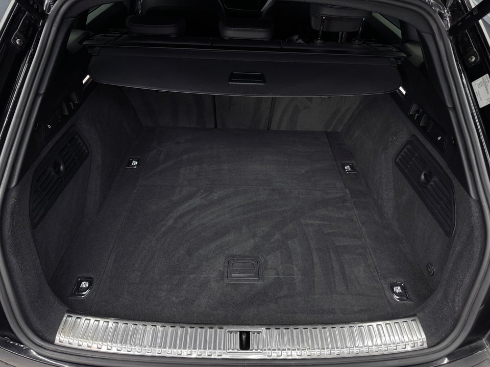 Audi e-tron 55 S-line quattro 5d
