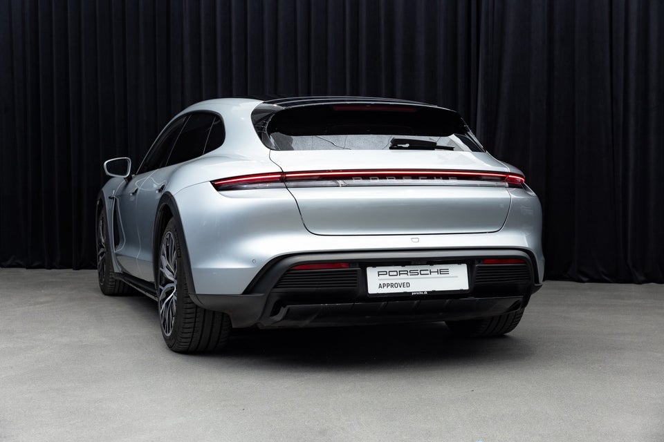 Porsche Taycan 4 Performance+ 75 Years Cross Turismo 5d