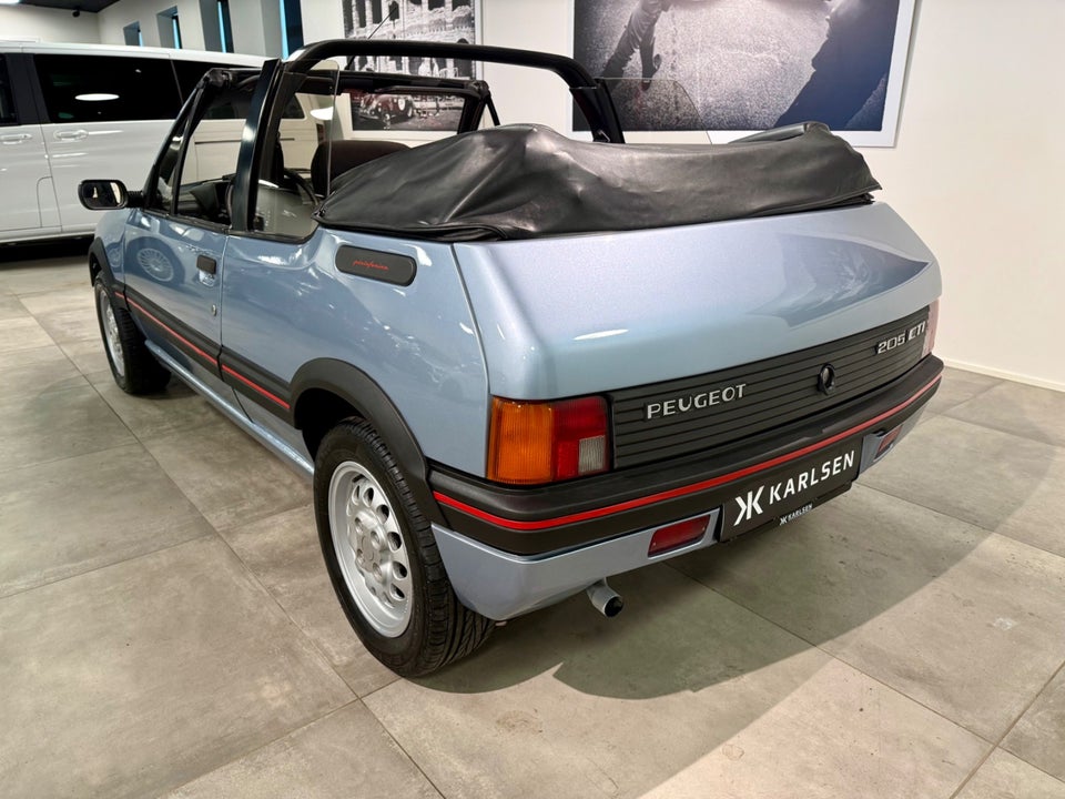 Peugeot 205 1,6 CTi Cabriolet 2d