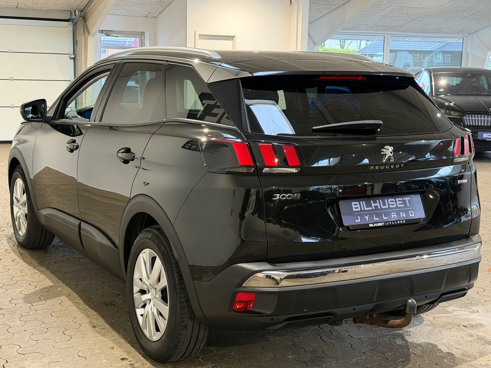 Peugeot 3008 1,2 e-THP 130 Active 5d