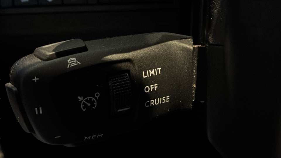 Peugeot 3008 1,6 Hybrid Allure Pack EAT8 5d