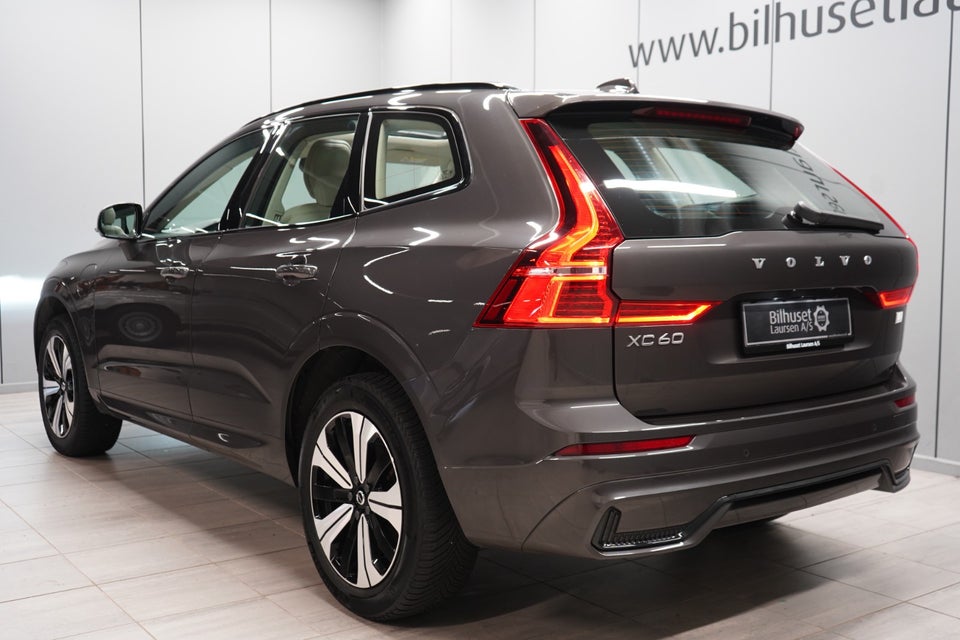 Volvo XC60 2,0 T6 ReCharge Plus Dark aut. AWD 5d