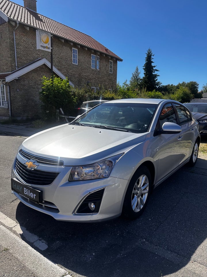 Chevrolet Cruze 1,8 LT 5d