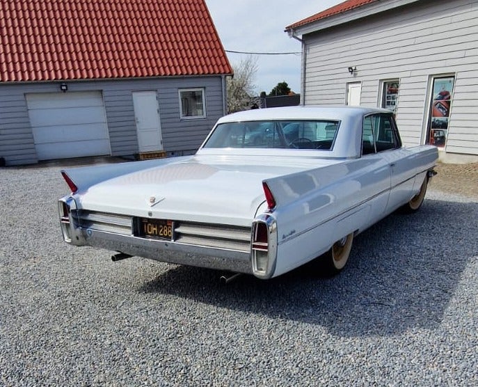 Cadillac Coupé DeVille 7,0 aut. 2d