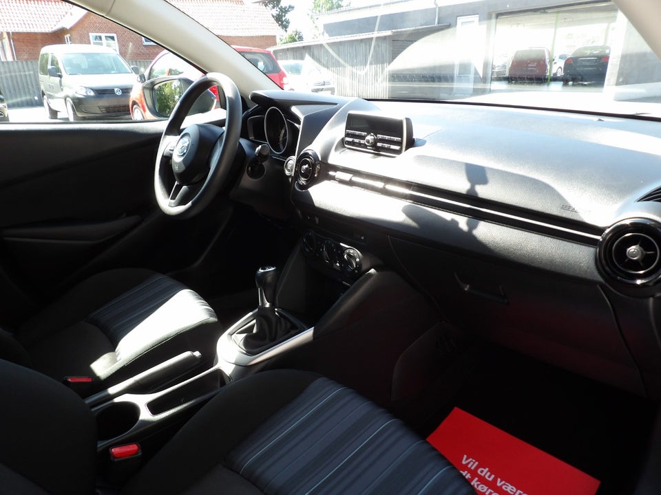 Mazda 2 1,5 SkyActiv-G 75 Core 5d