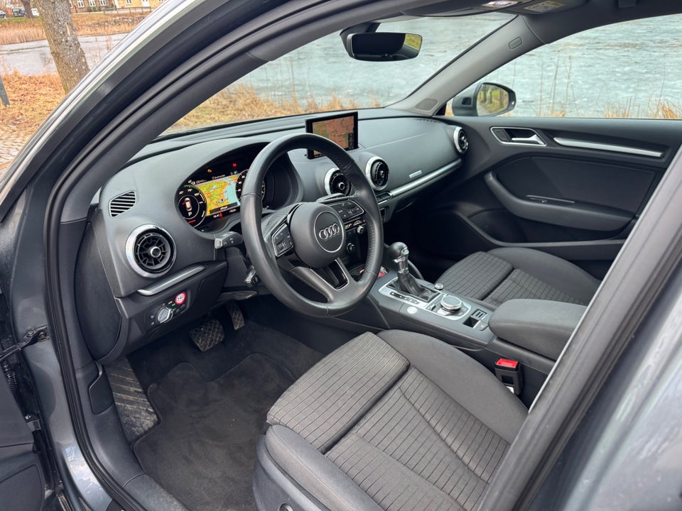 Audi A3 1,4 e-tron Sport Sportback S-tr. 5d