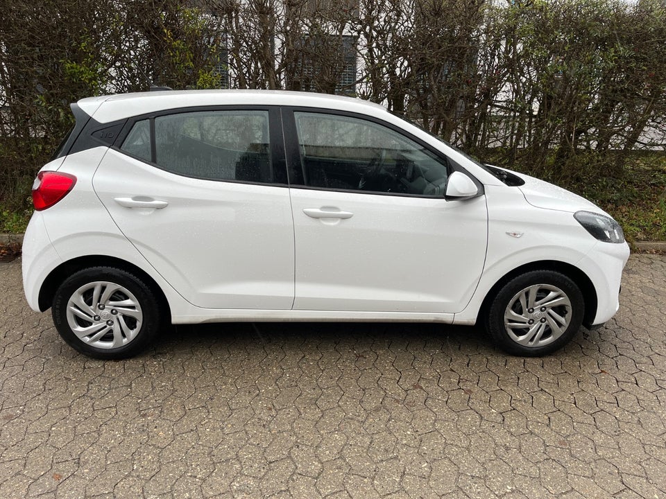 Hyundai i10 1,0 MPi Essential 5d