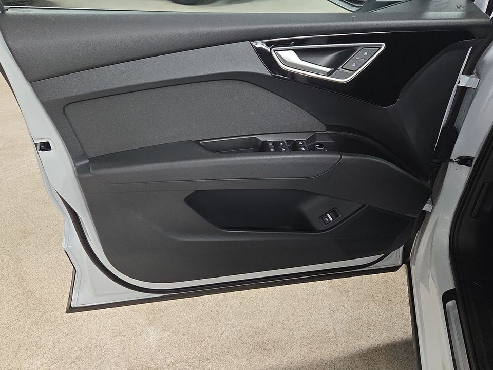 Audi Q4 e-tron 40 Attitude 5d