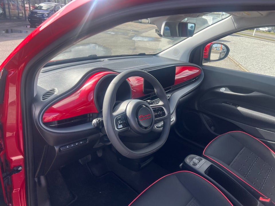 Fiat 500e 42 (RED) 3d