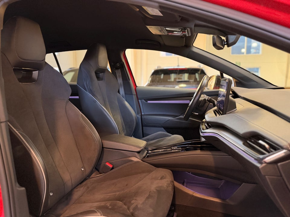 Skoda Enyaq 80x iV Sportline 5d