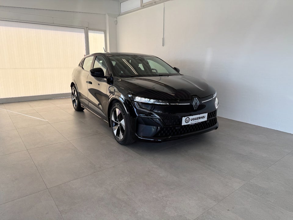 Renault Megane E-Tech 40 Equilibre 5d
