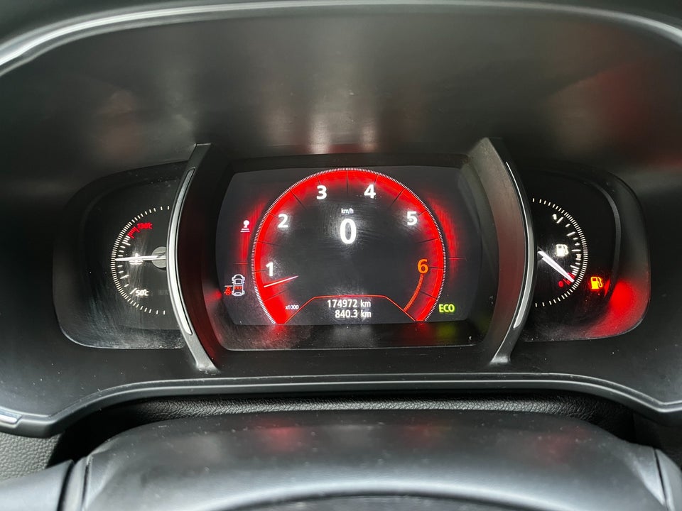 Renault Megane IV 1,2 TCe 100 Zen 5d