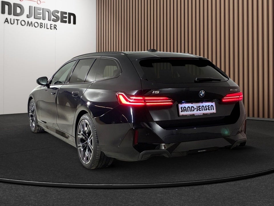 BMW i5 eDrive40 Touring Fully Charged M-Sport 5d