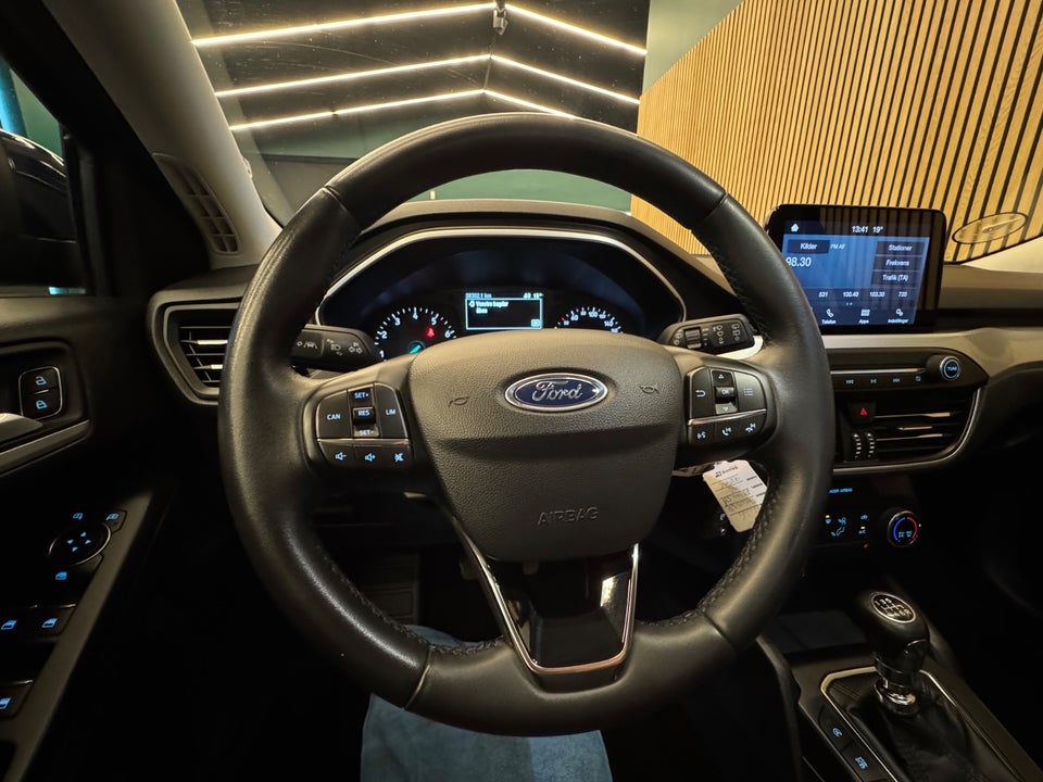 Ford Focus 1,0 EcoBoost Trend Edition 5d
