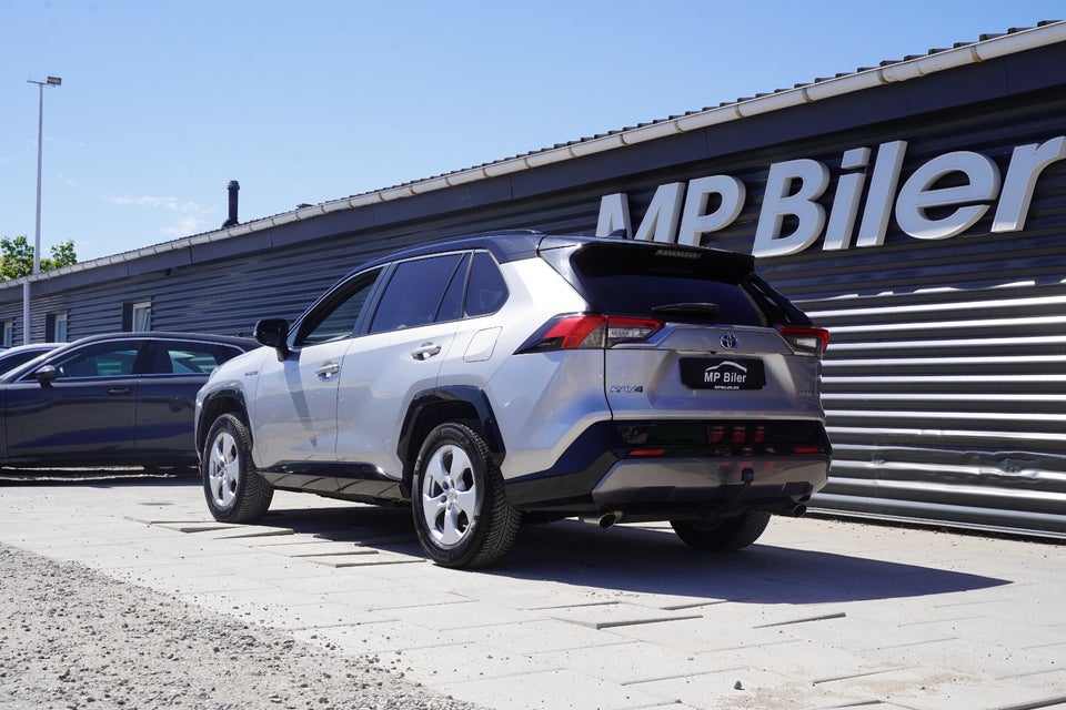 Toyota RAV4 2,5 Hybrid H3 Style MDS 5d