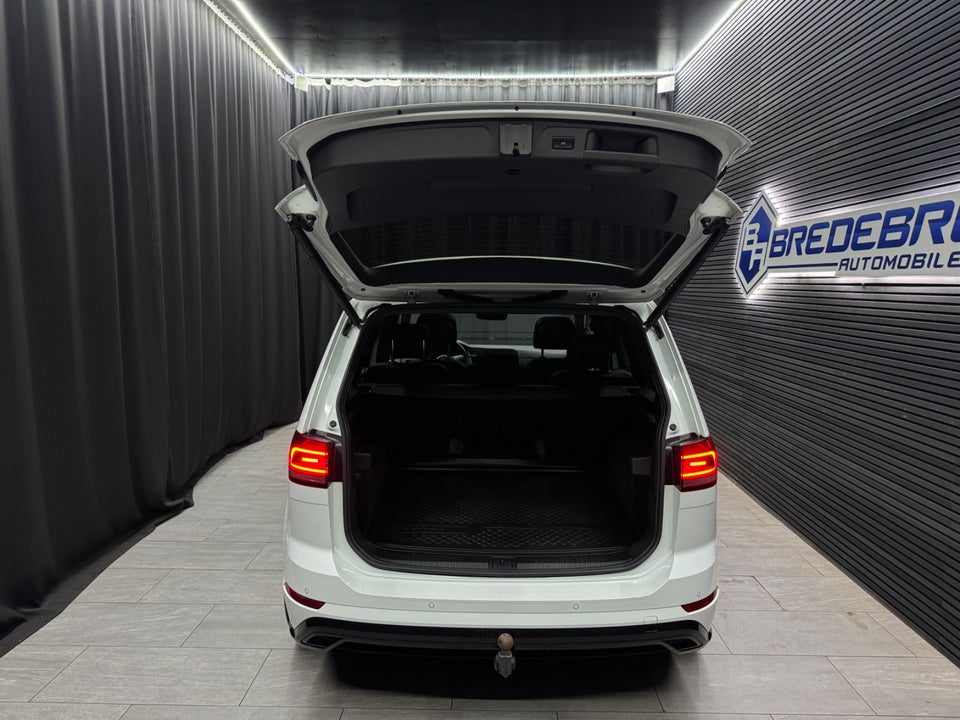 VW Touran 1,5 TSi 150 R-line DSG 5d