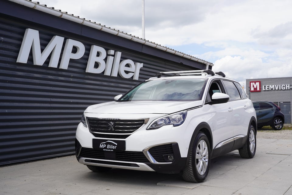 Peugeot 5008 1,2 PureTech 130 Allure 7prs 5d