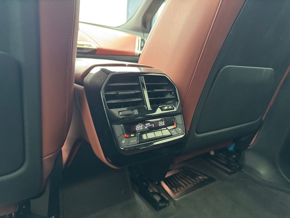 BMW iX xDrive50 5d