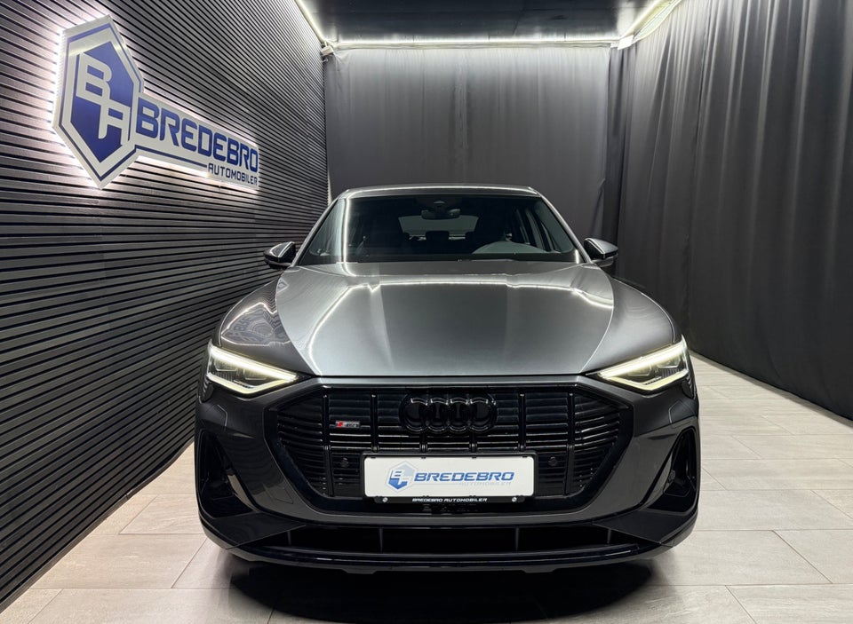 Audi e-tron 55 S-line Sportback quattro 5d