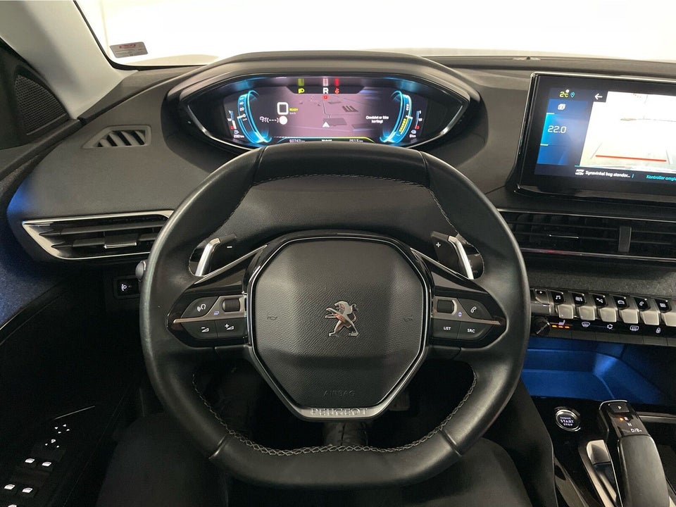 Peugeot 3008 1,6 Hybrid First Selection EAT8 5d