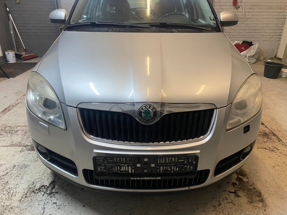 Skoda Fabia 1,4 16V Ambiente 5d