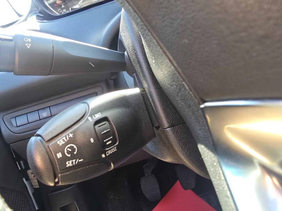 Peugeot 208 1,2 PureTech 82 Envy 5d