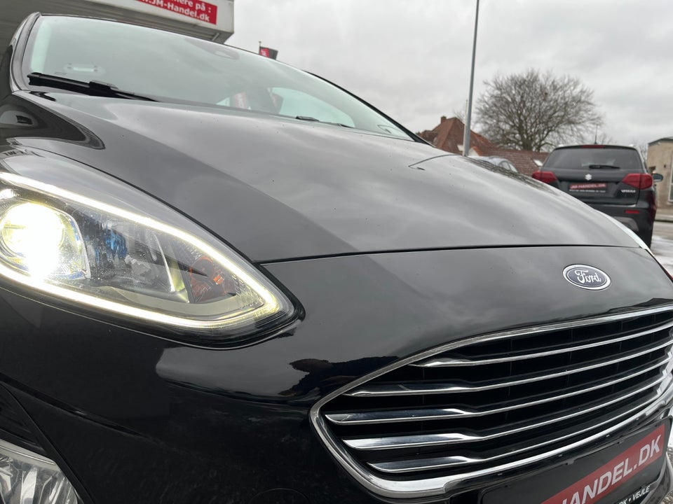 Ford Fiesta 1,0 EcoBoost mHEV Titanium 5d