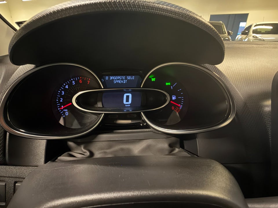Renault Clio IV 0,9 TCe 90 Zen Sport Tourer 5d