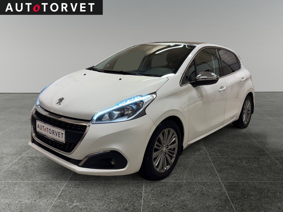 Peugeot 208 1,6 BlueHDi 100 Desire Sky 5d