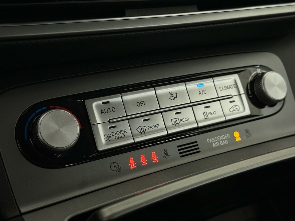 Hyundai Kona 39 EV Essential 5d