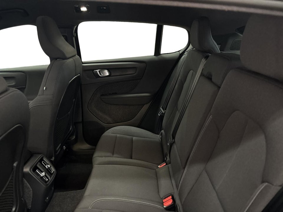 Volvo EC40 Extended Range Black Edition Ultra 5d