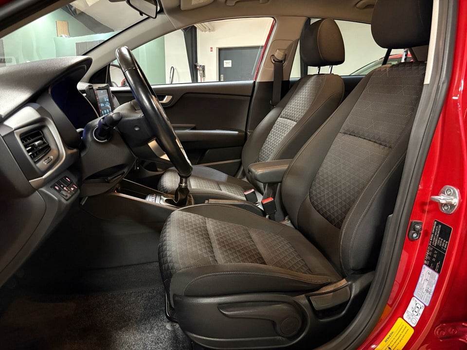 Kia Rio 1,25 MPi Base Line+ 5d